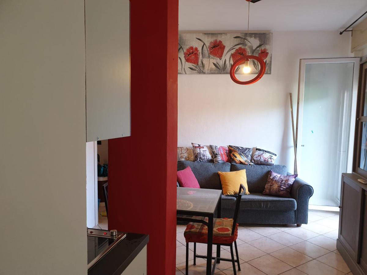 Romeo1 Apartment Gallarate Bagian luar foto