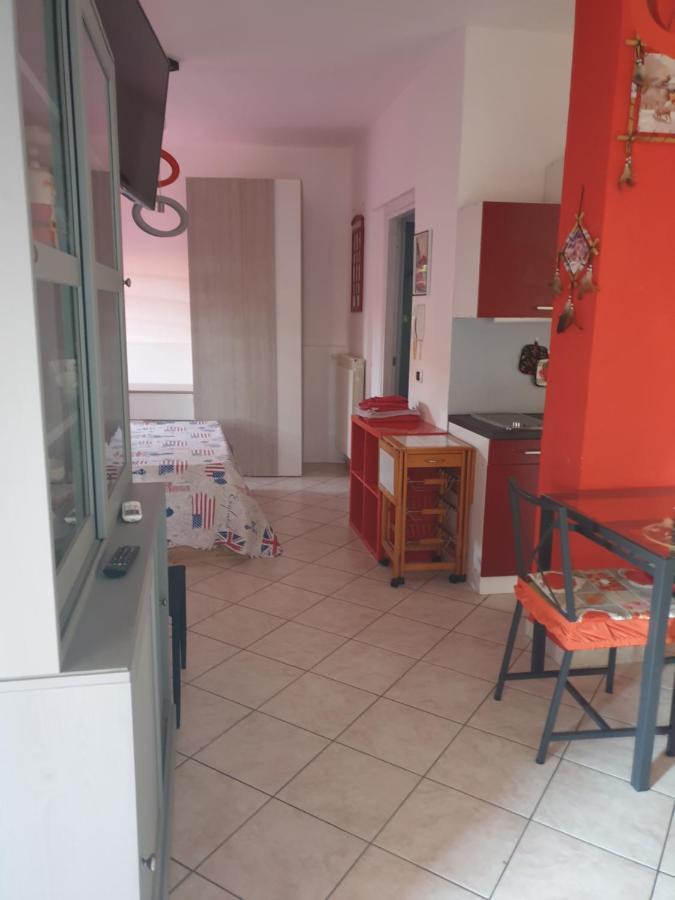 Romeo1 Apartment Gallarate Bagian luar foto